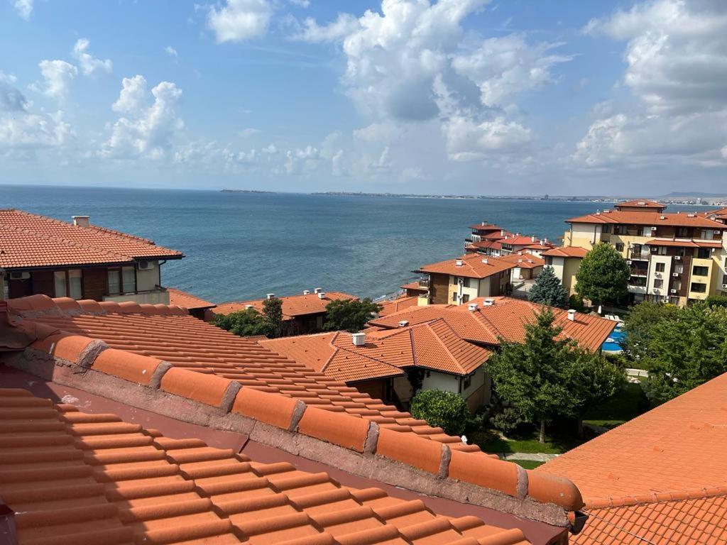 Psb Apartments In Gardens Of Eden Sveti Vlas Eksteriør bilde