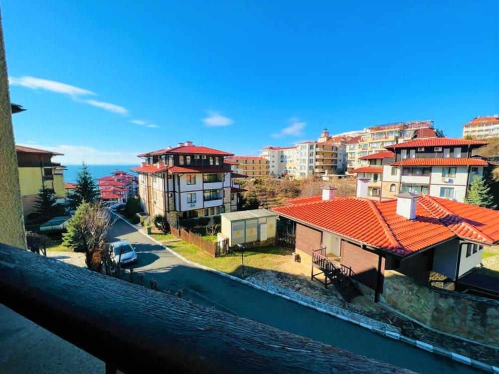Psb Apartments In Gardens Of Eden Sveti Vlas Eksteriør bilde