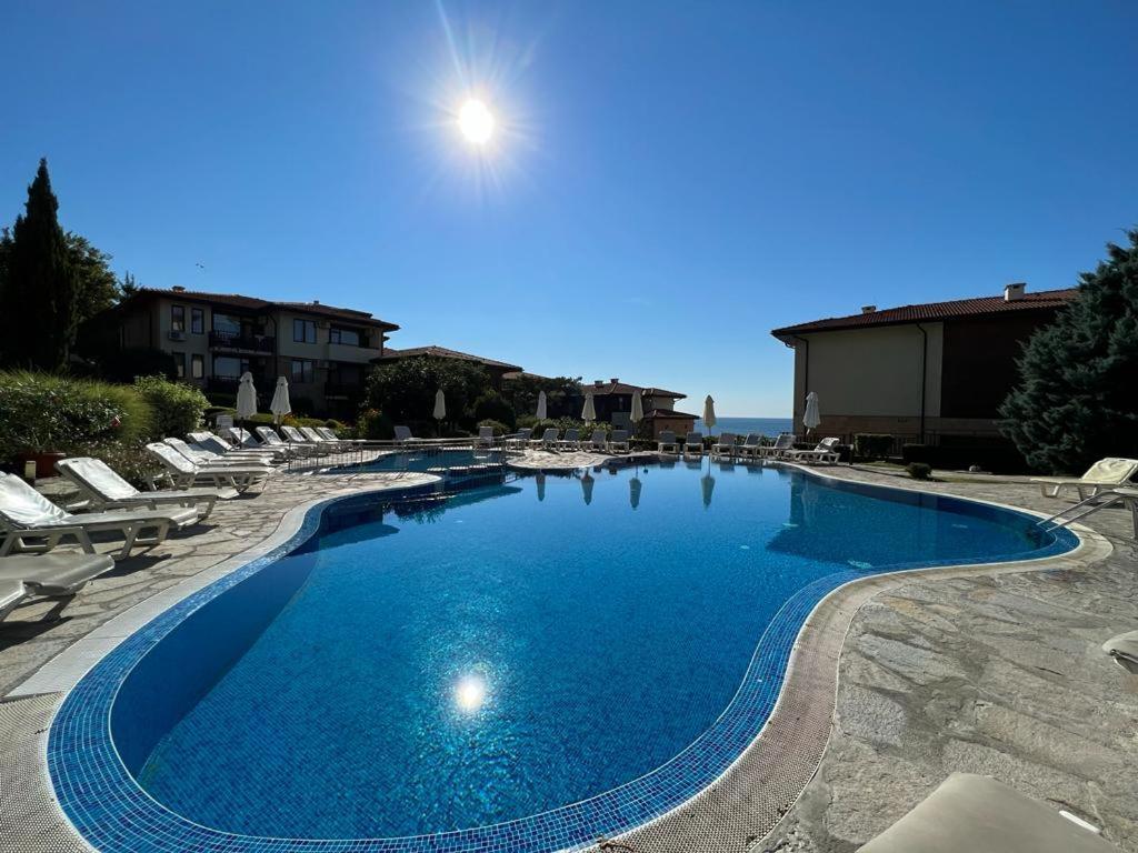 Psb Apartments In Gardens Of Eden Sveti Vlas Eksteriør bilde